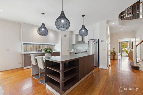 Property photo of 16 Reidel Avenue Pakenham VIC 3810