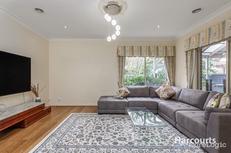 Property photo of 10 Rutherglen Court Rowville VIC 3178