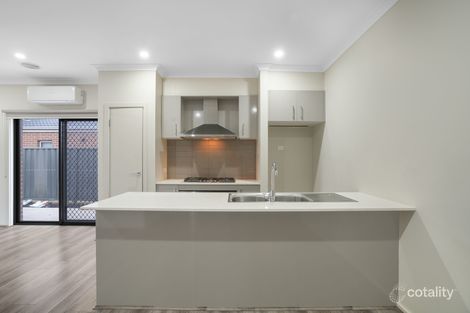 Property photo of 14 Broughton Avenue Cobblebank VIC 3338