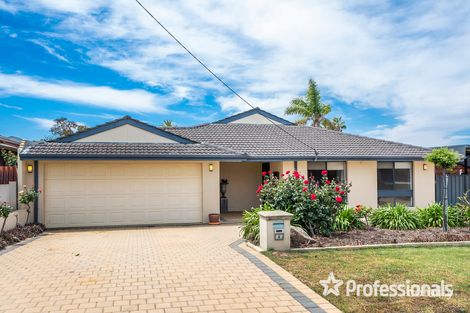 Property photo of 4 Redfin Crescent Beldon WA 6027