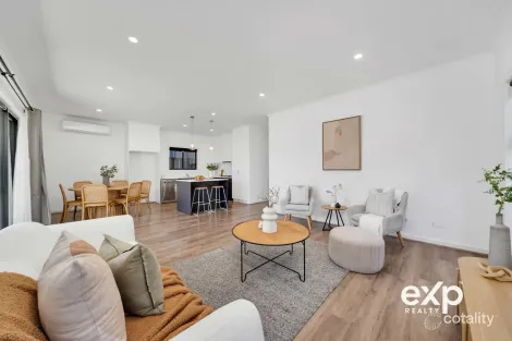 Property photo of 8 Palomino Parade Wynn Vale SA 5127