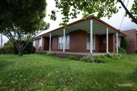 Property photo of 1039 Norman Street Wendouree VIC 3355