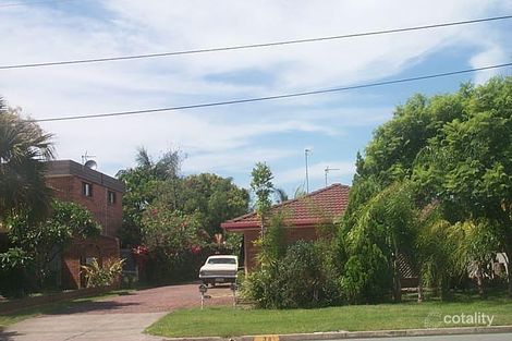 38 Howard St, Runaway Bay, QLD 4216