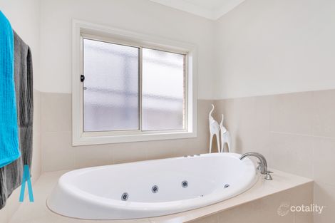 Property photo of 6 Kotara Drive Greenwith SA 5125