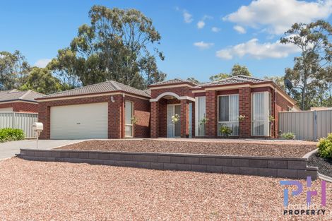 21 Arthurs Cres, Strathfieldsaye, VIC 3551