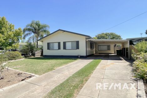 10 Paull St, Kooringal, NSW 2650