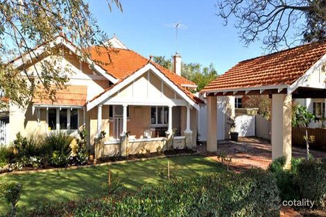 39 Pangbourne St, Wembley, WA 6014