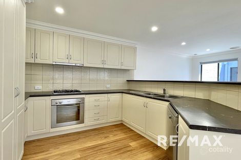 Property photo of 43 Galing Place Wagga Wagga NSW 2650