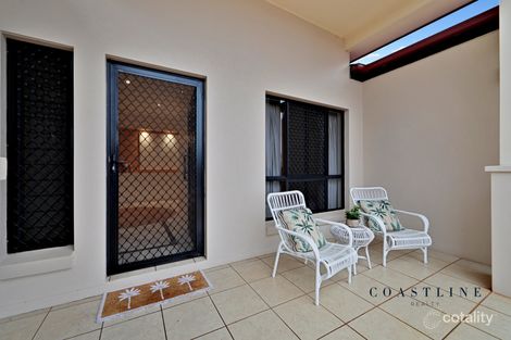 Property photo of 3 Coral Garden Drive Kalkie QLD 4670