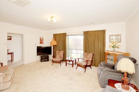 Property photo of 28 Marama Parade Mount Austin NSW 2650