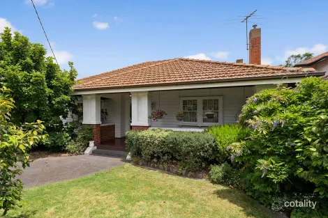 Property photo of 21 Hall Street McKinnon VIC 3204