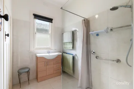 Property photo of 21 Hall Street McKinnon VIC 3204