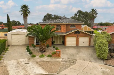 Property photo of 15 Parrakeet Court Taylors Lakes VIC 3038