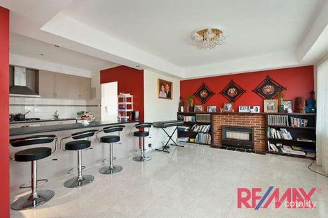 Property photo of 8 Centenary Court Keysborough VIC 3173