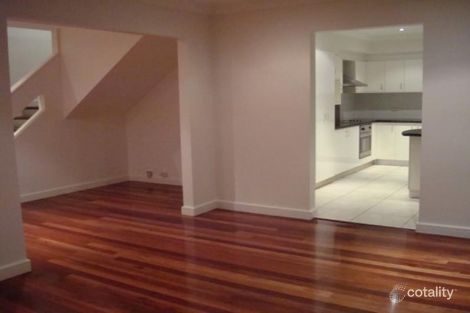 48 Allambi Ave, Broadbeach Waters, QLD 4218