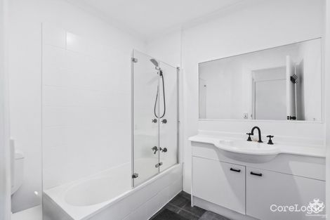 Property photo of 14/643 Pine Ridge Road Biggera Waters QLD 4216