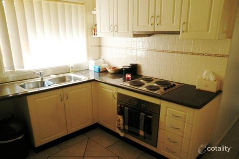 Property photo of 3/28 Binalong Street Young NSW 2594