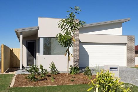 Property photo of 7 Regeling Court Loganlea QLD 4131