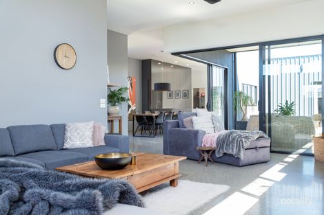 Property photo of 21 Bagarin Avenue Tomakin NSW 2537