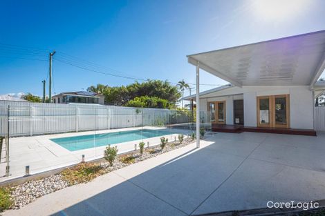 Property photo of 15 Cairns Avenue Palm Beach QLD 4221