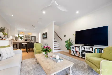 Property photo of 15/19 Nicklin Street Coorparoo QLD 4151