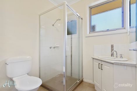 Property photo of 2/35 Linda Crescent Ferntree Gully VIC 3156