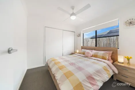 Property photo of 2/31 Whitefield Street Glenvale QLD 4350