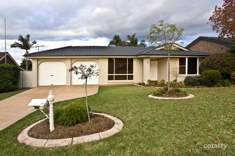 62 Crispsparkle Dr, Ambarvale, NSW 2560