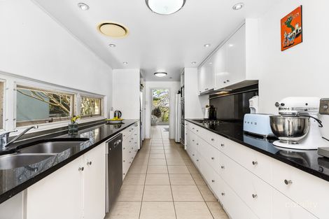 Property photo of 394 Swann Road St Lucia QLD 4067