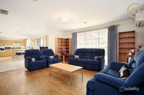 Property photo of 6 Connor Mews Cranbourne East VIC 3977