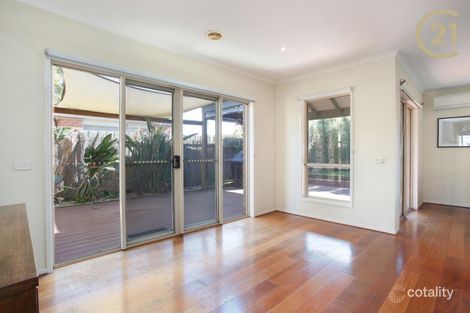 Property photo of 24 Stefan Drive Berwick VIC 3806