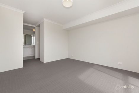 Property photo of 4 Selina View Baldivis WA 6171