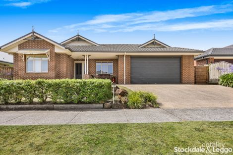 Property photo of 36 Mackellar Street Pakenham VIC 3810