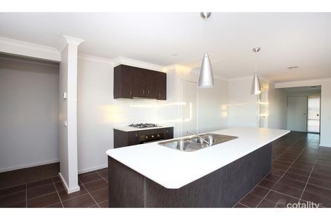 Property photo of 10 Biltmore Crescent Roxburgh Park VIC 3064
