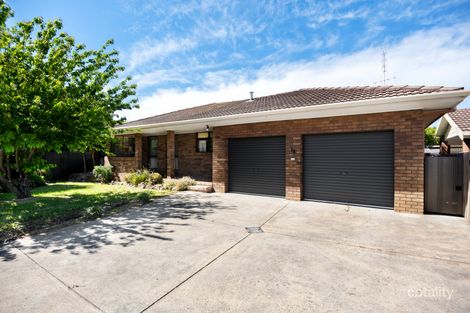 Property photo of 13 Winsam Grove Wendouree VIC 3355