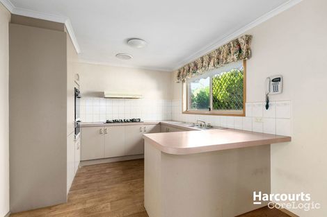 Property photo of 2/18 Katjusha Court Pakenham VIC 3810