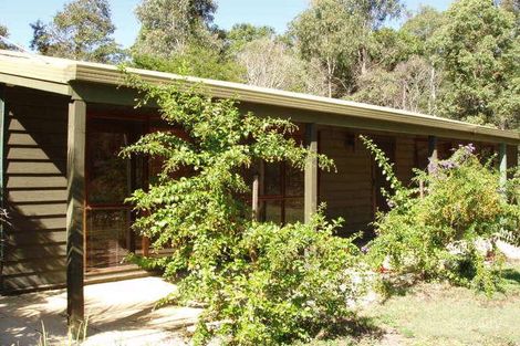 Property photo of 558 Junction Road Barellan Point QLD 4306
