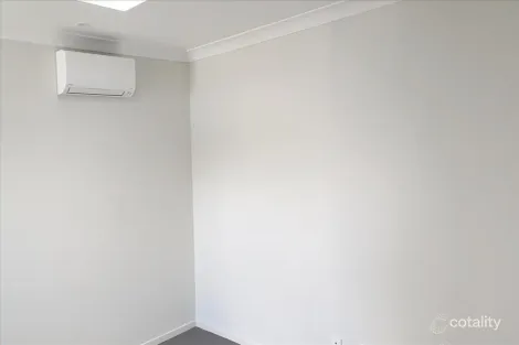 Property photo of 1/12 Jennings Drive Flagstone QLD 4280