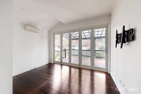 Property photo of 30 Woodlands Avenue Camberwell VIC 3124