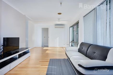Property photo of 1 Laidlaw Court Keysborough VIC 3173