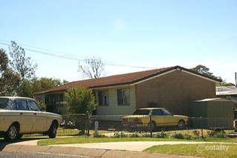 17 Charter Cres, Rockville, QLD 4350