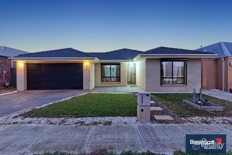 Property photo of 21 Kinglake Drive Manor Lakes VIC 3024