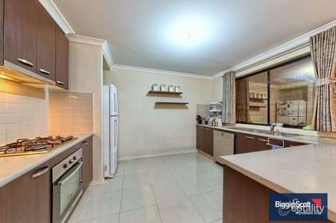Property photo of 21 Kinglake Drive Manor Lakes VIC 3024