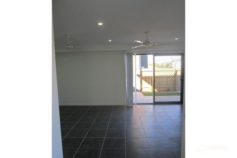 Property photo of 5/6 Anlaby Drive Pimpama QLD 4209