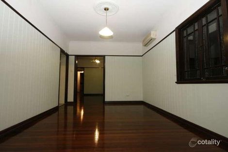 Property photo of 14 Rosslyn Street East Brisbane QLD 4169