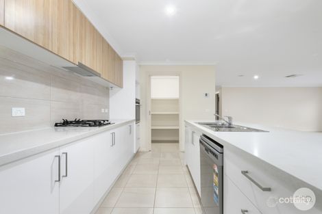 Property photo of 75 Willoby Drive Alfredton VIC 3350