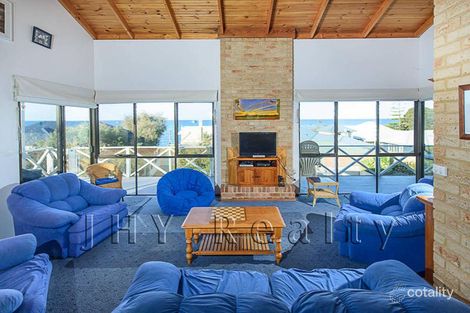 Property photo of 17 Adelaide Road Dunsborough WA 6281