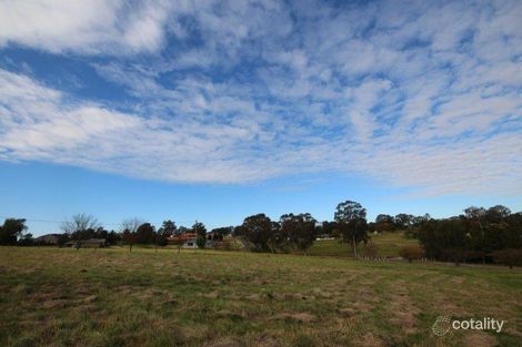 Property photo of 18 Benwerrin Crescent Grasmere NSW 2570