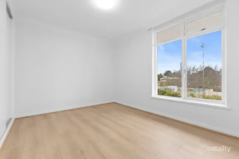 Property photo of 21/21 Bruce Street Toorak VIC 3142