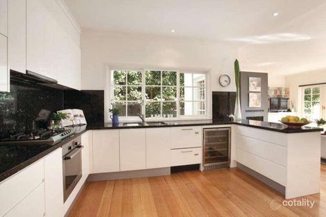 Property photo of 6 St Georges Road Toorak VIC 3142